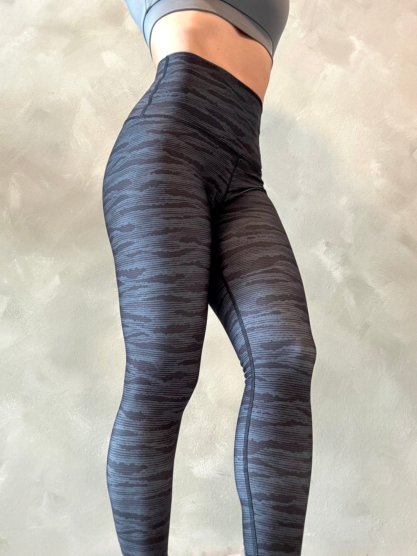 Black and Gray Legging