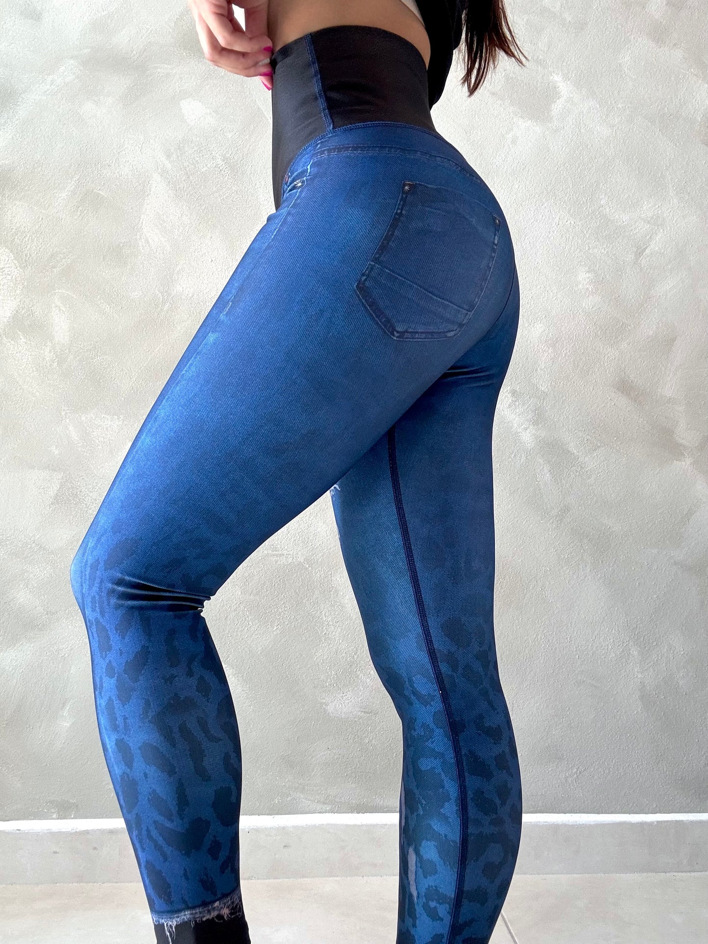 Wild Denim Legging