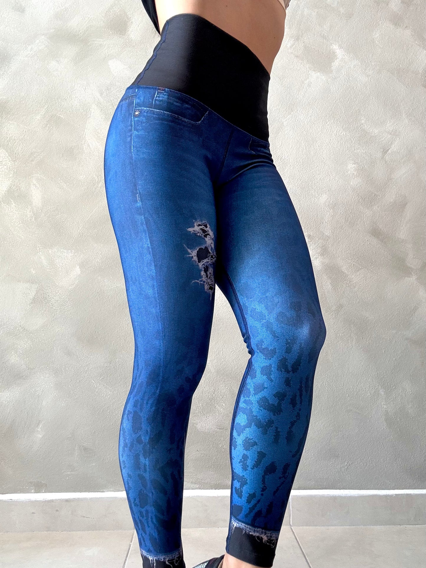 Wild Denim Legging