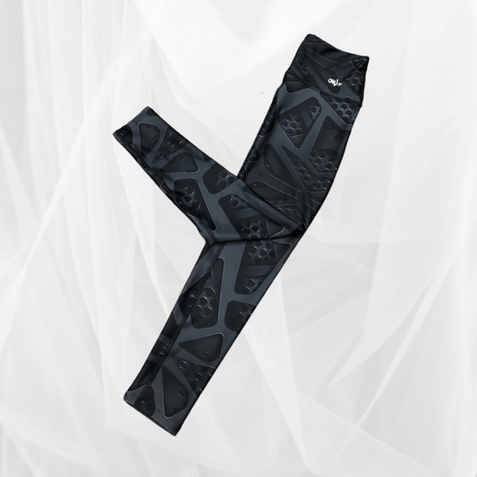 Black Iron Legging